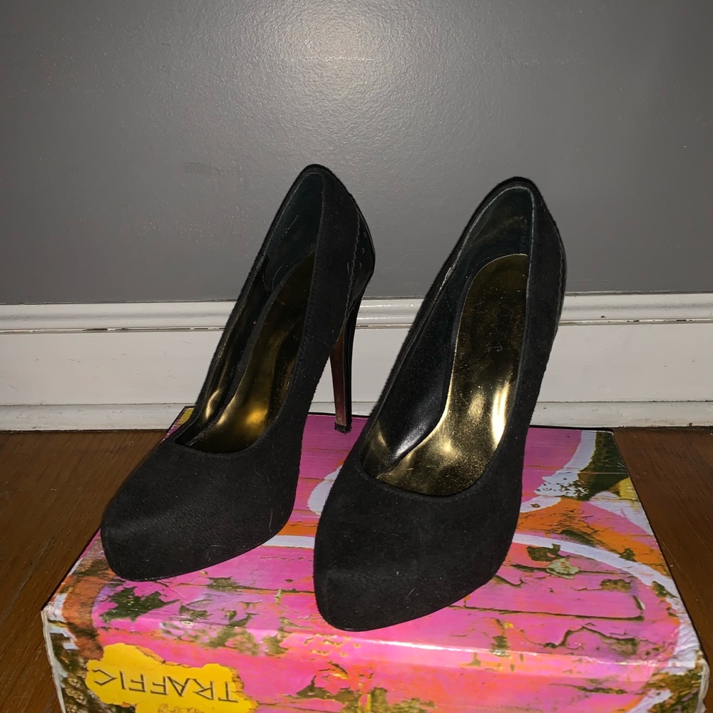 Black heels
